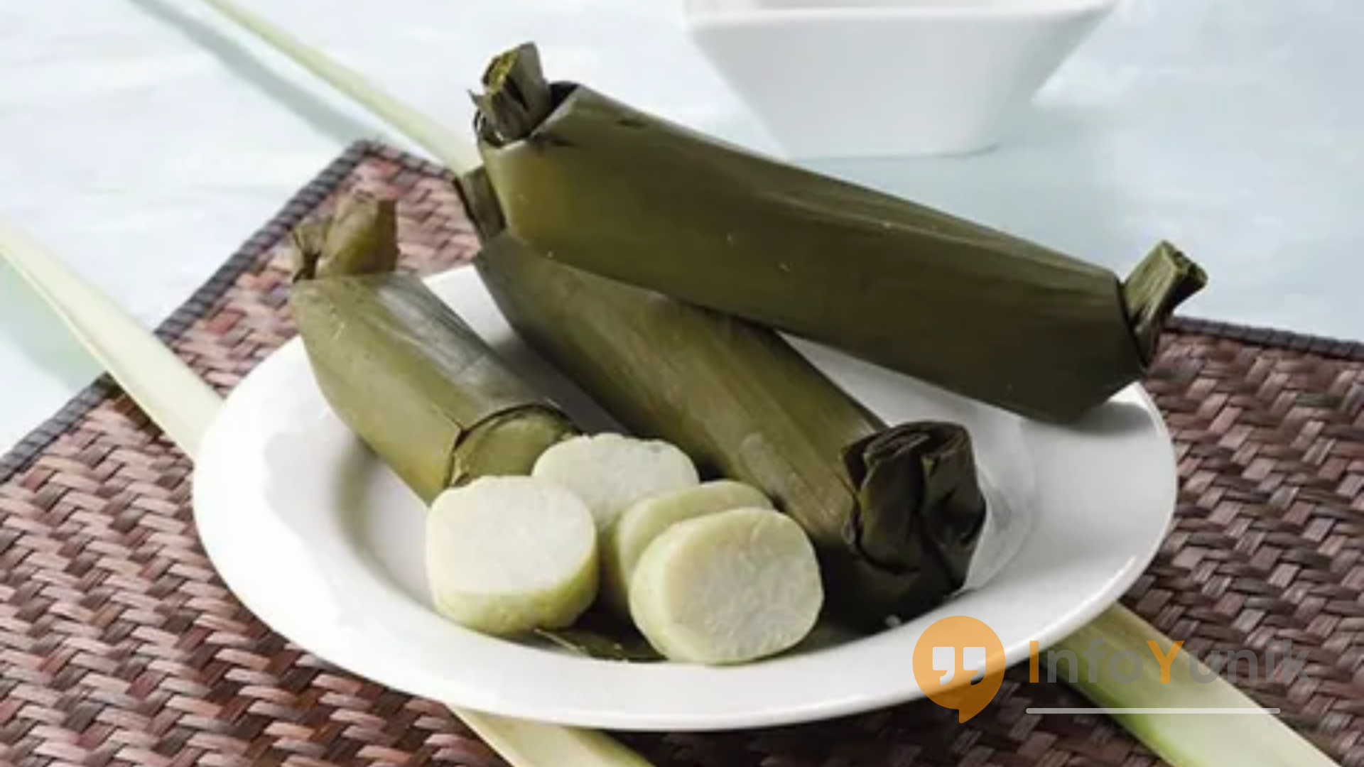 Cara Membuat Lontong dari Rice Cooker